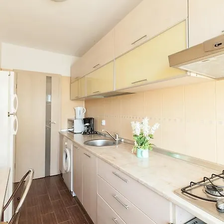Apartment Next Cantemir