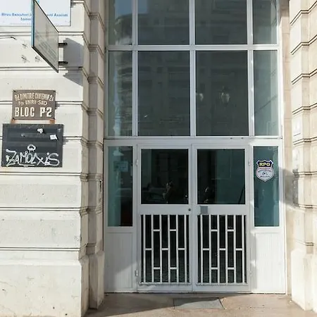 Apartament Next Cantemir Bucureşti